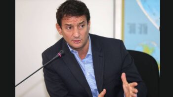 Es falsa la versión de Renzo Reggiardo acerca de que la Ley de Municipalidades lo faculta para pronunciarse en temas electorales